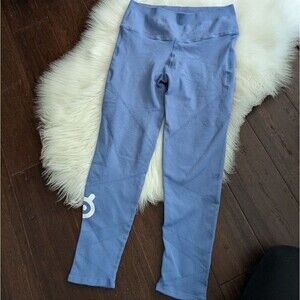 Peloton Nux Festive Blue Shapeshifter Leggings $98 seamless estimated S Small